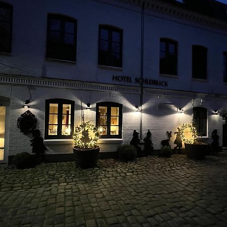Das Kleine Hotel Schleiblick シュレースヴィヒ エクステリア 写真